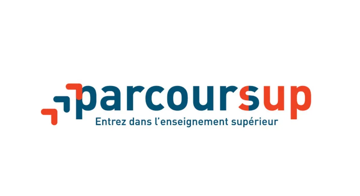 Vue d'ensemble de la plateforme Parcoursup sur un écran d'ordinateur
